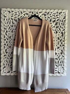 Wish Colorblock Open-Front Cardigan in Tan, White & Gray